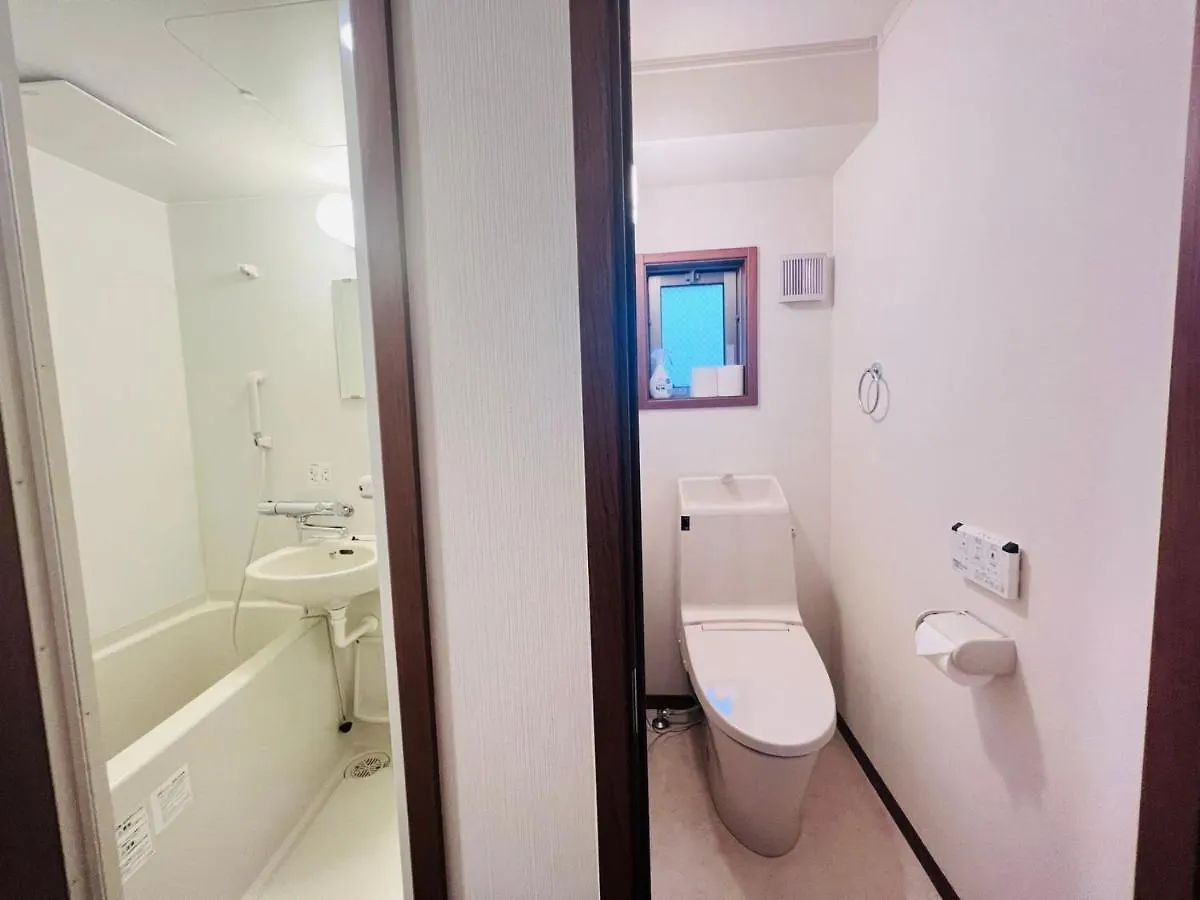 Pusu Okubo Apartment Tokyo