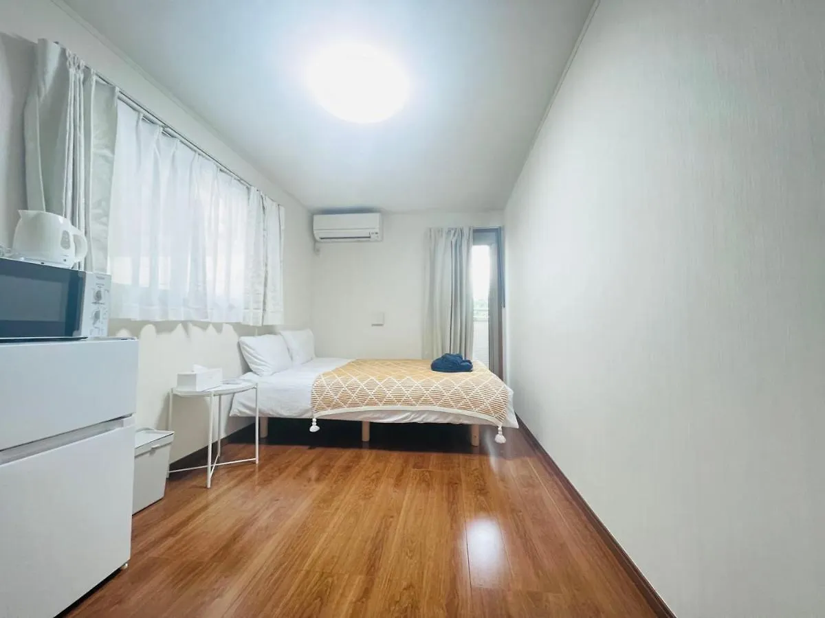 Pusu Okubo Apartment Tokyo