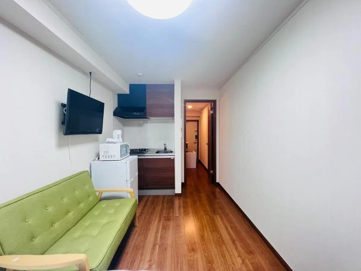 Pusu Okubo Apartment Tokyo