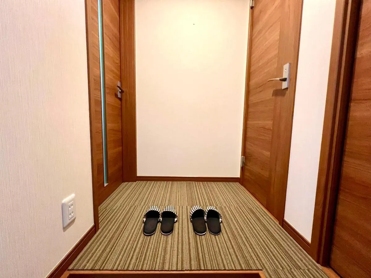 Pusu Okubo Apartment Tokyo