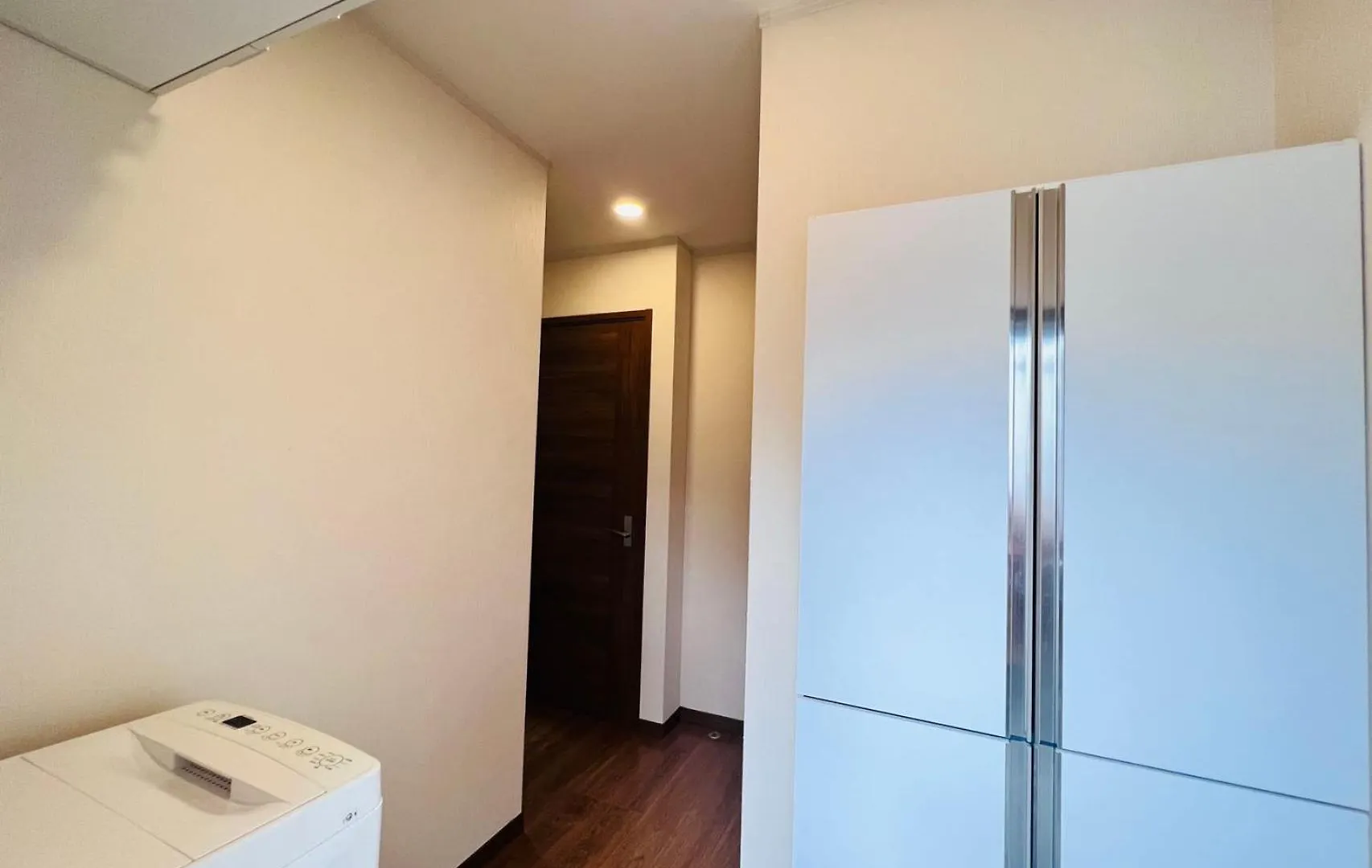Pusu Okubo Apartment Tokyo