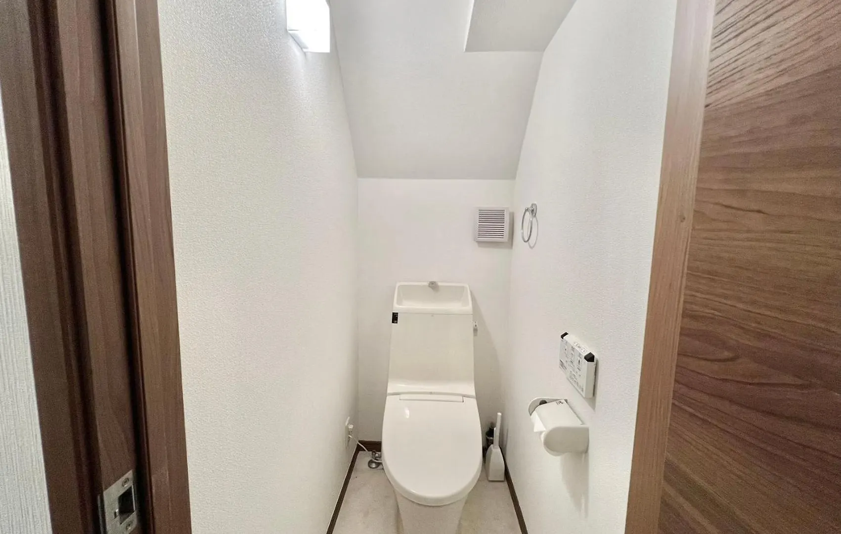 Pusu Okubo Apartment Tokyo